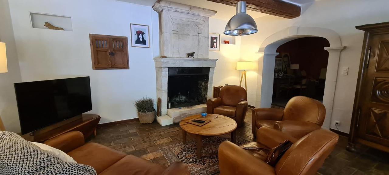 Le Mas De Trevouse Saint-Saturnin-lès-Avignon Zewnętrze zdjęcie