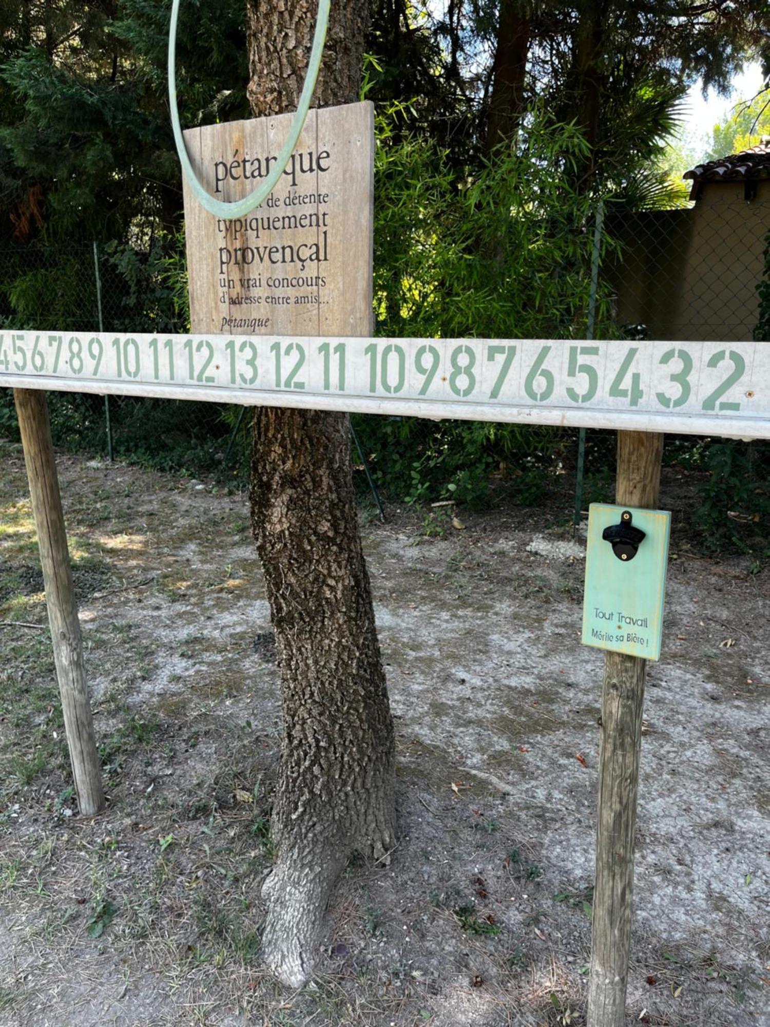 Le Mas De Trevouse Saint-Saturnin-lès-Avignon Zewnętrze zdjęcie