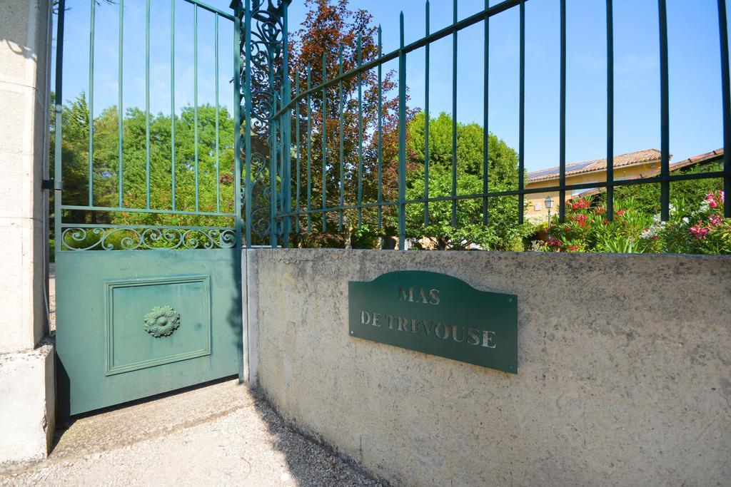 Le Mas De Trevouse Saint-Saturnin-lès-Avignon Zewnętrze zdjęcie